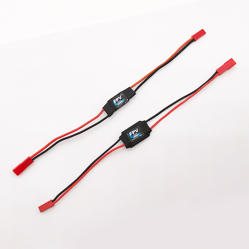 Módulo BEC ultraligero 3A 5V 2 - Drone Gimbal Controller reseña y precio